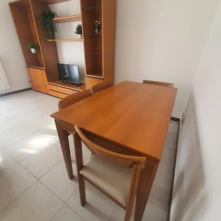 Easy Life Apartment